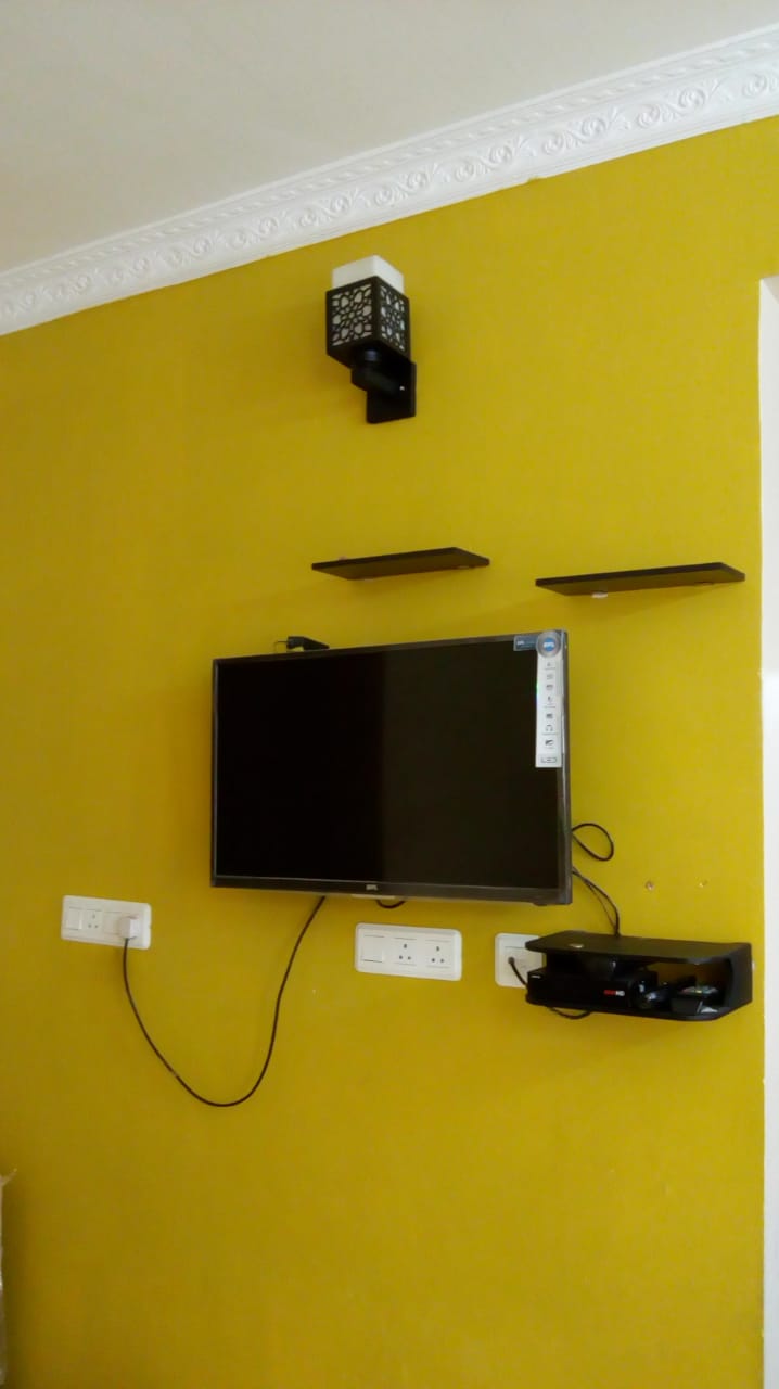 2BHK Fully Furnished Flat - Image 4