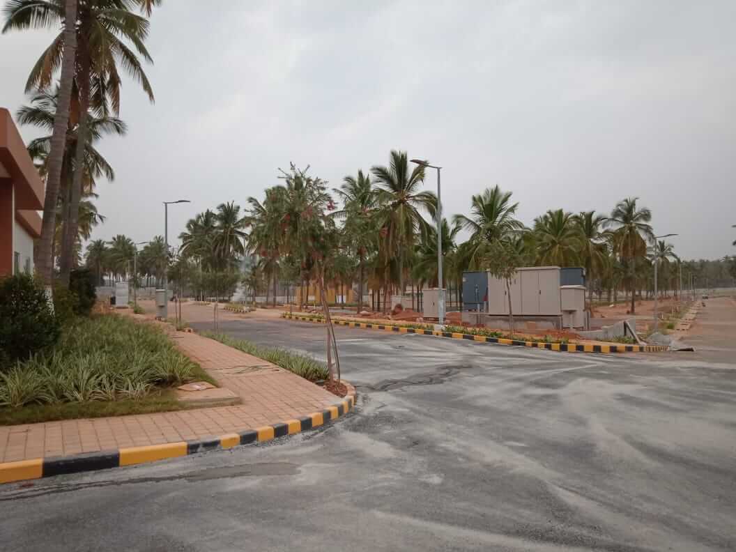 Ready 30x40 Plot for Sale in Salarpuria Serene Life - Image 6